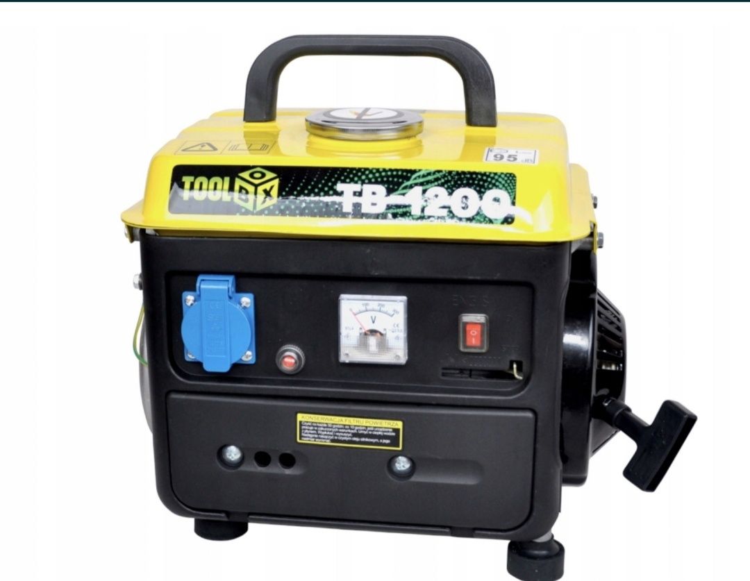 Генератор 220 V TOOLBOX 750 W