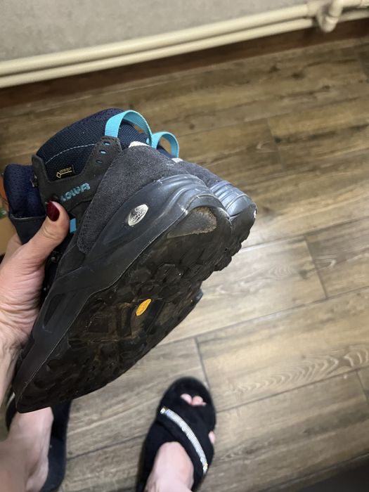 Ботинки зимние 38 розмір