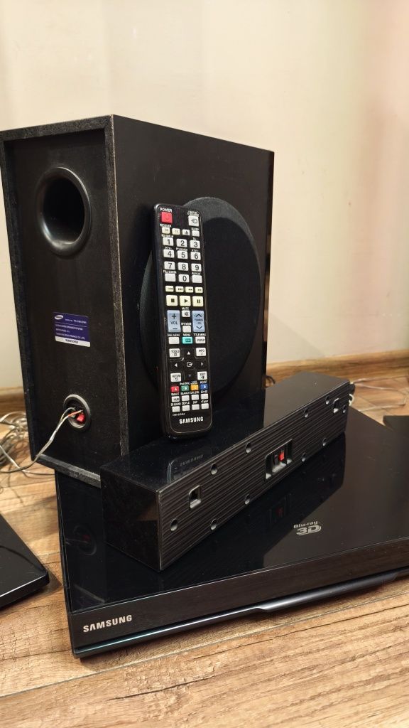Samsung HT-D5550 KINO DOMOWE