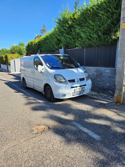 Renault Trafic 1.9 cdi com AC.