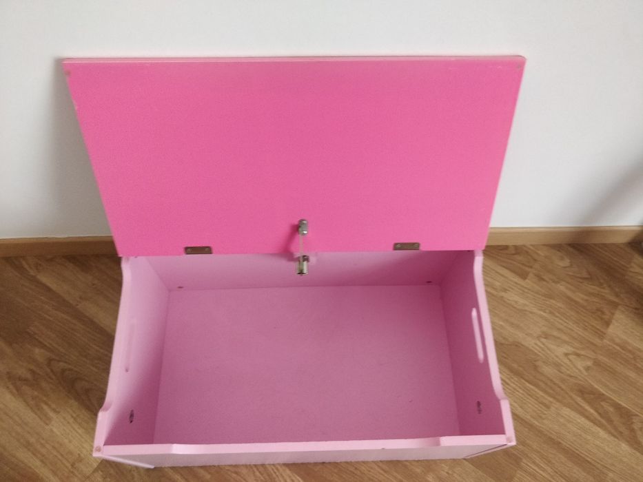 Baú em madeira hello Kitty