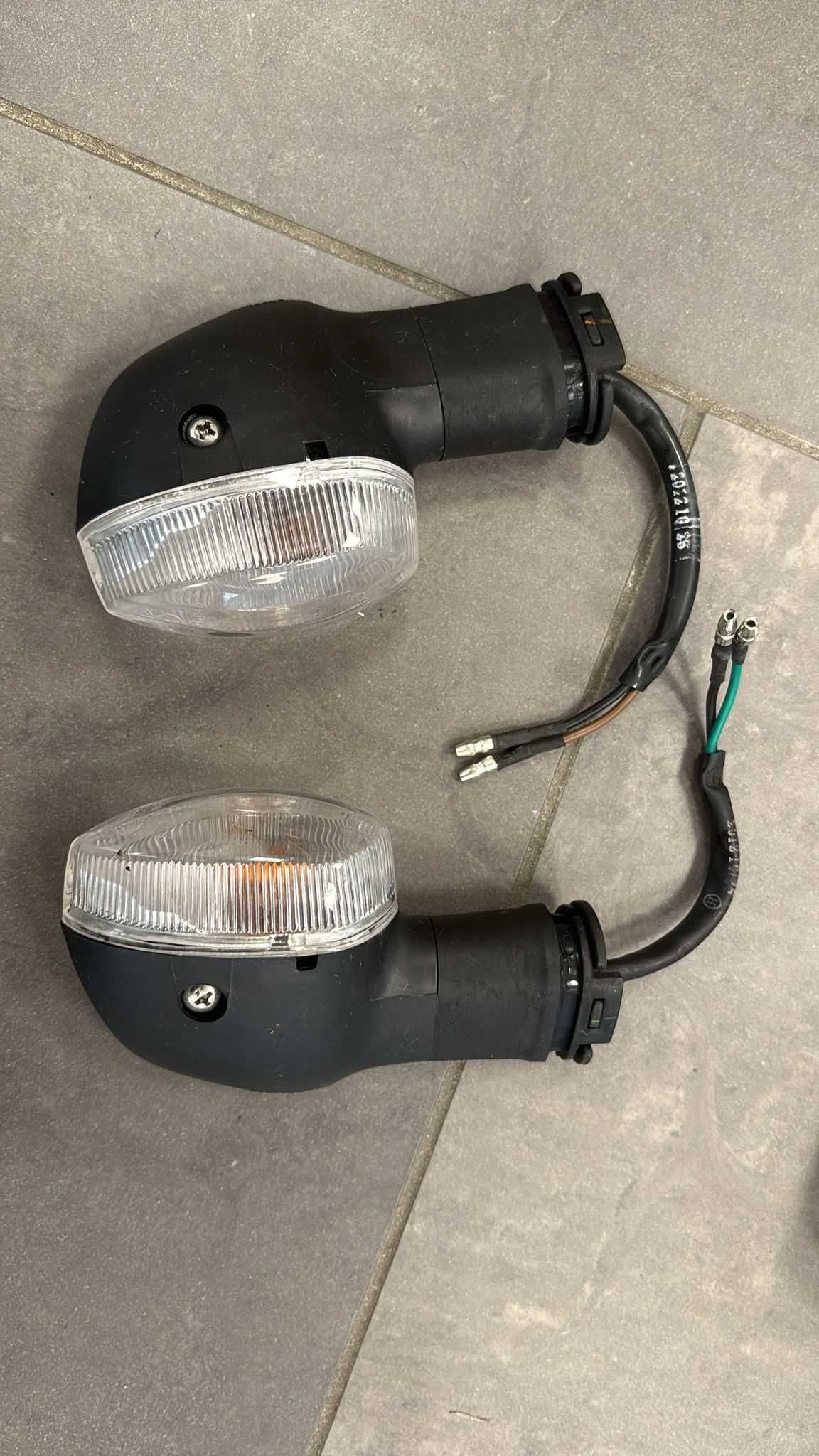 Kierunkowskazy Kierunki Yamaha FZ1 FZ6 R1 R6. 4 sztuki [1663]