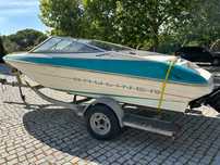 Lancha/Barco Bayliner Capri 1851