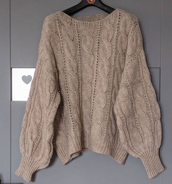 sweter damski ares marki dstreet