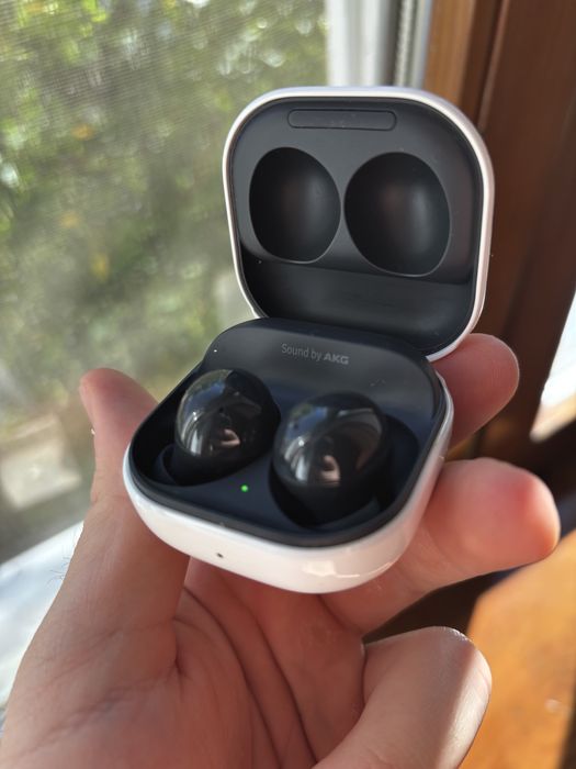 Samsung Galaxy Buds 2 бездротові навушники
