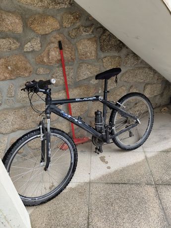 Bike usada de montanha