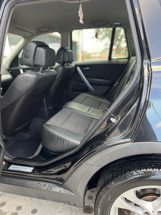 Bmw X3 2 0D Aceito troca ou retoma