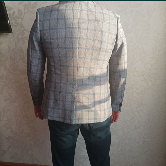 Піджак чоловічий