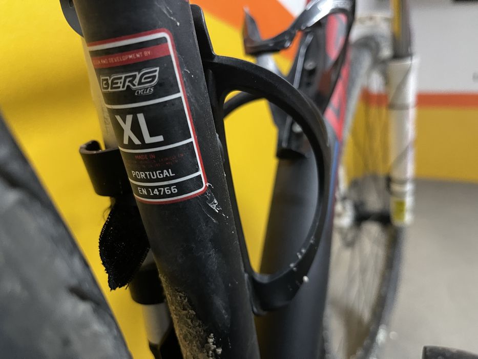 BERG TrailRock Ltd - XL 29” 3x8