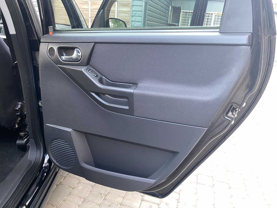 Продам Opel Meriva 2008 р, нефарбований, газ Євро4, гарна комплектація