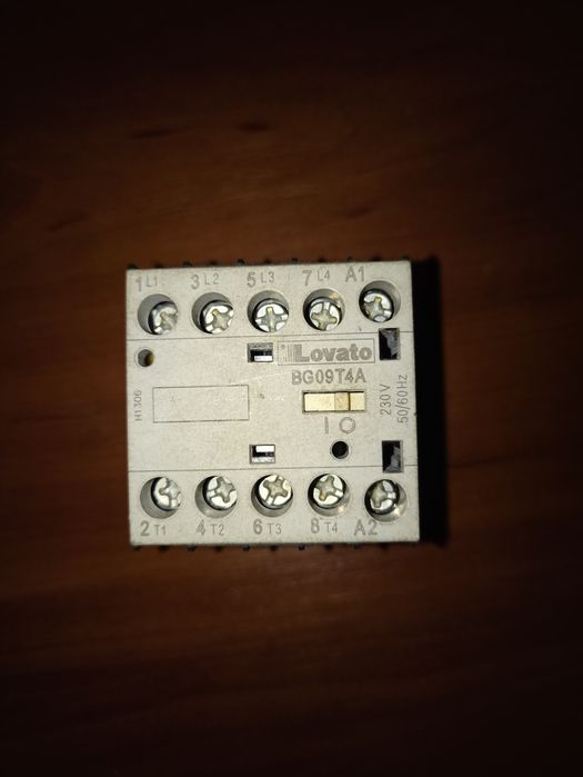 LovatoBG09T4A  Аксесуари для контакторів та реле