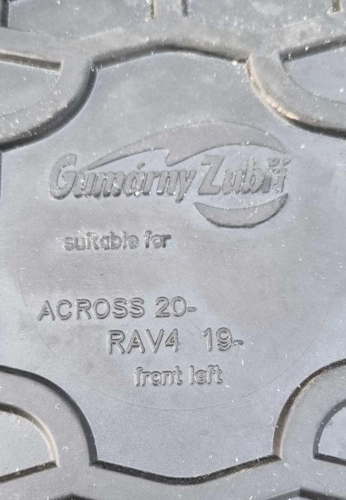 Dywaniki + mata, gumowe, Toyota Rav4 19-, Suzuki Across 20-