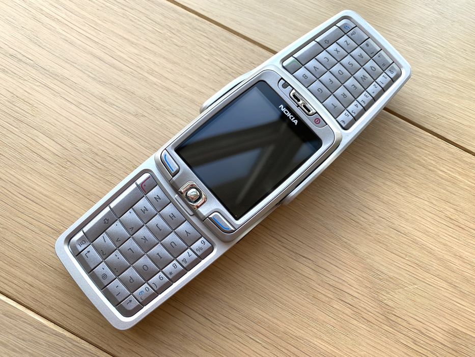 Nokia E70 - як НОВА ! - Оригінал phone vintage раритет ретро е70