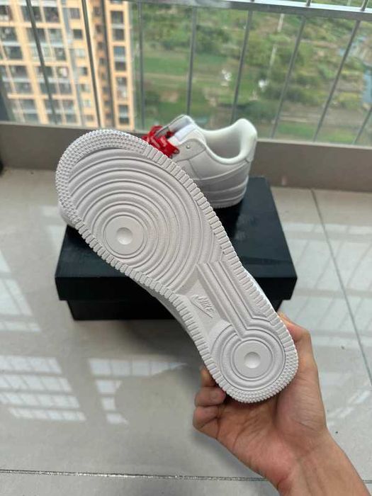Buty Trampk Nike Air Force 1 Low Supreme White R.40.5