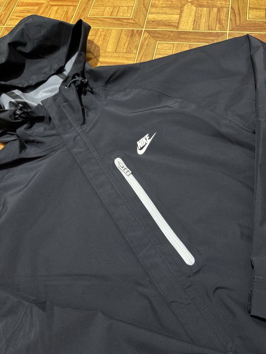 Ветровка куртка Nike Storm Fit Tech Fleece Swoosh NSW Goretex
