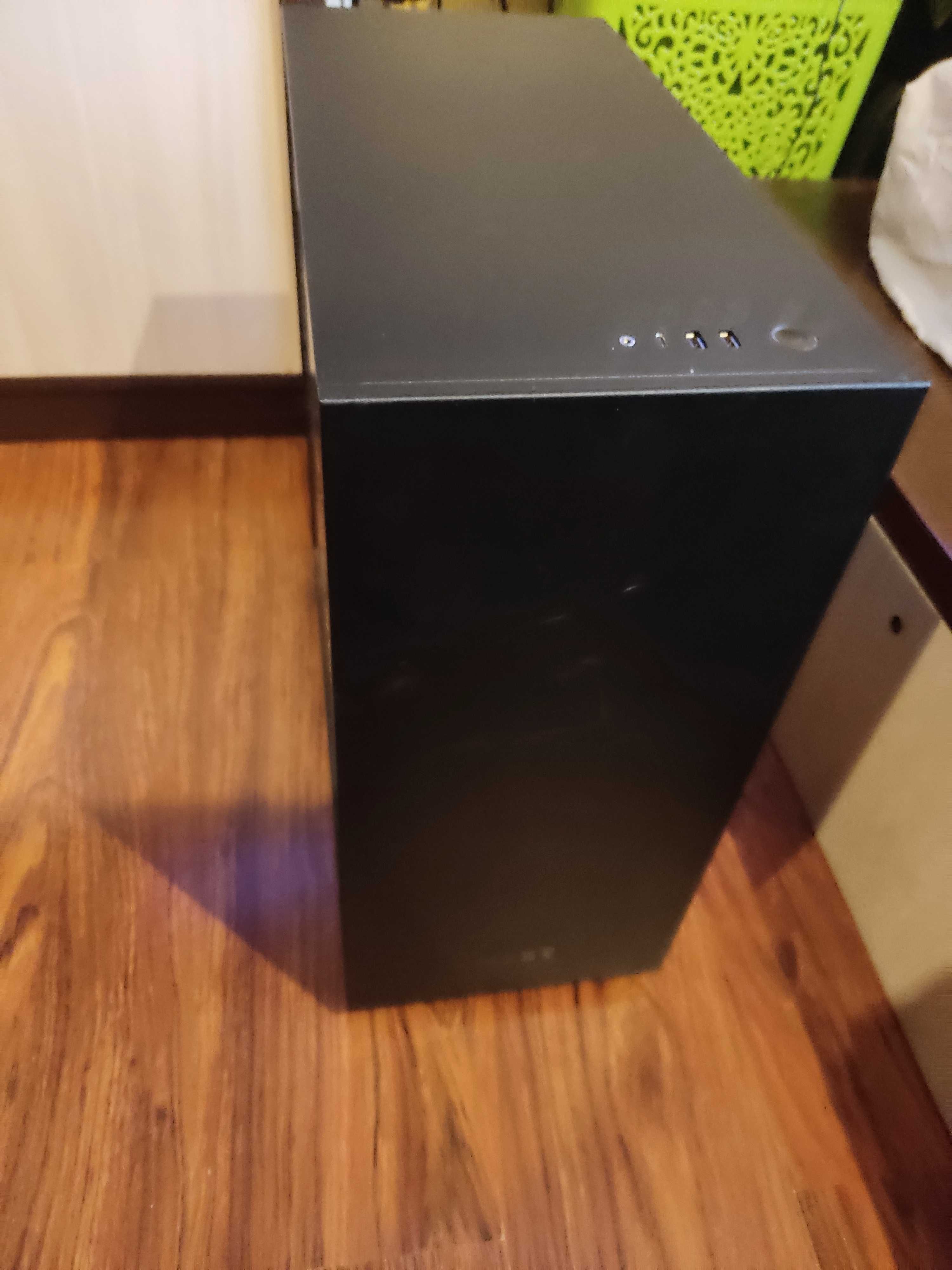 Komputer Gamingowy wodne chłodzenie Intel i9 9900K, GTX 11gb ram, 32GB
