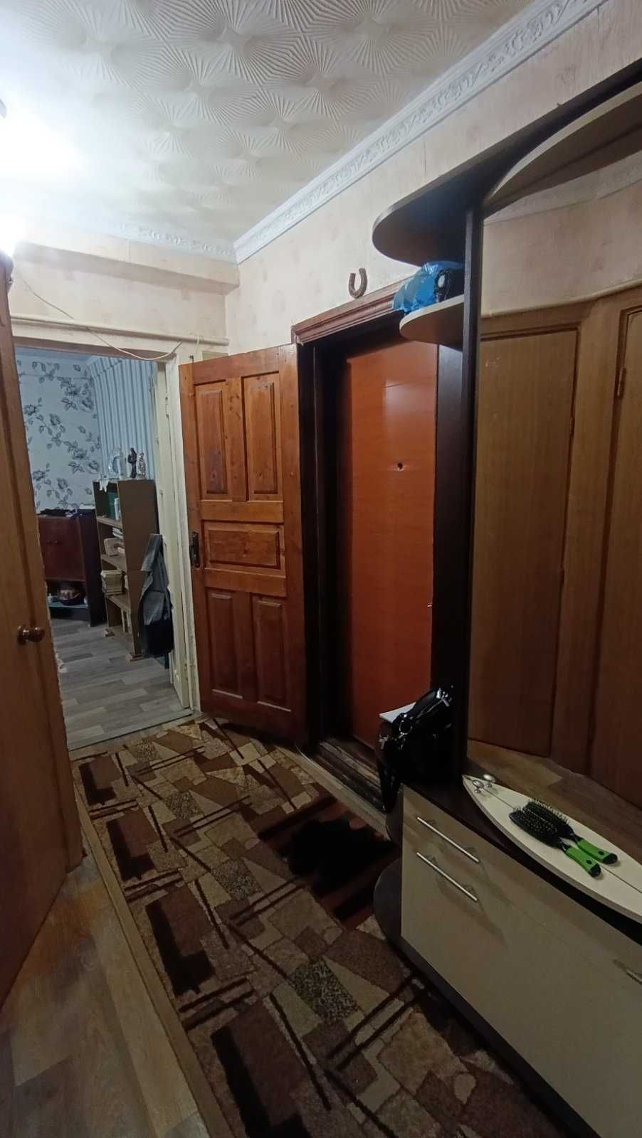Продам 2-х комнатную на Матросова с АГО, Gala Є-відновлення