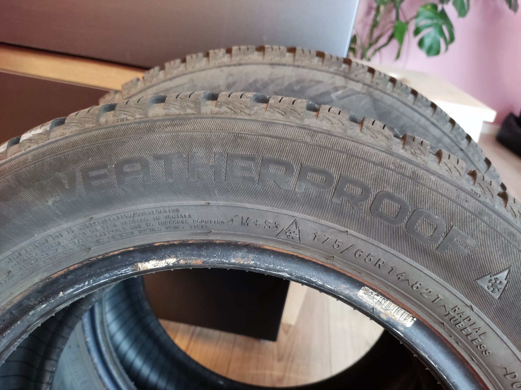 Opona Nokian Weatherproof 175/65 R14