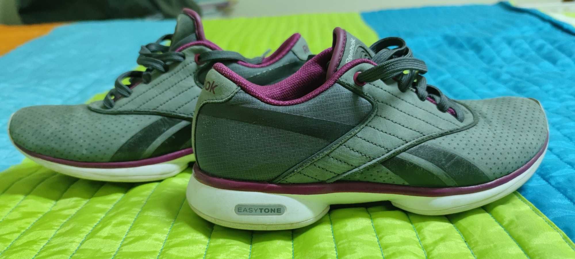 Sapatilhas Reebok Easytone como novas tam. 37