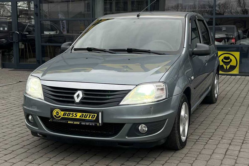 Renault Logan 2011