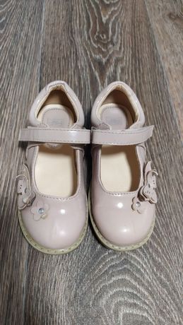 Бежевые туфельки для девочки 17,5 см по стельке