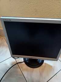 Kmputer retro +Monitor Samsung Sync Master model 720N 17 CALI