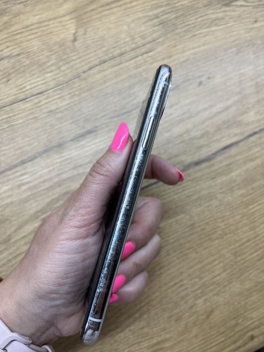 Iphone X uszkodzony