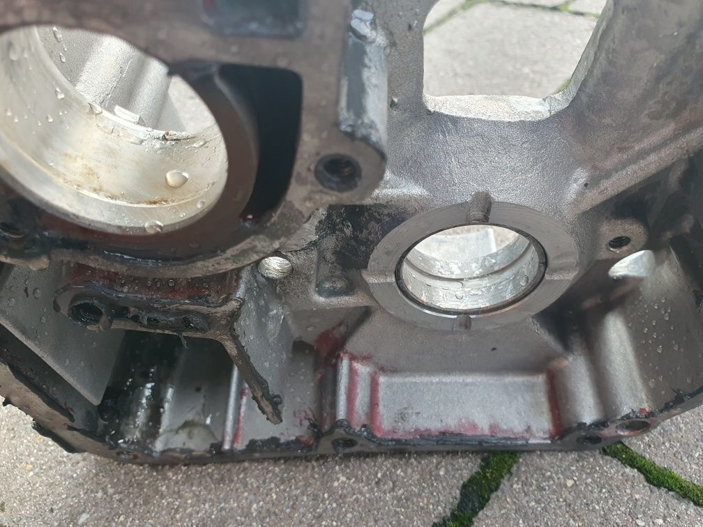 Aprilia leonardo 150 silnik kartery