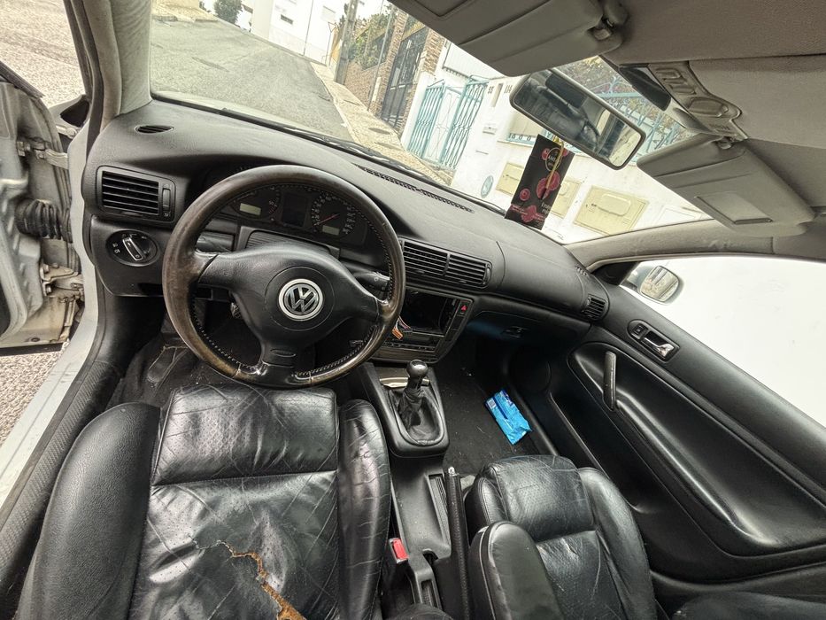 Passat  junta da cabeça com passagem