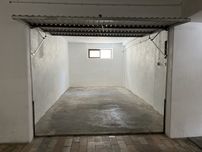 Garagem - Agualva - Rua Luís Sambo Nº5