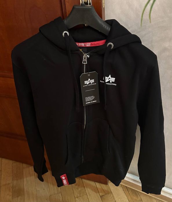 Кофти, світшоти Alpha Industries. Оригінал.