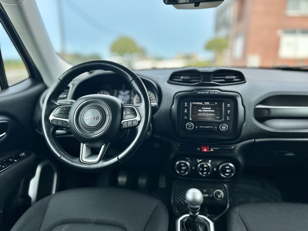 Jeep Renegade Longitude - 1.6 Multi-Jet 18 meses Garantia