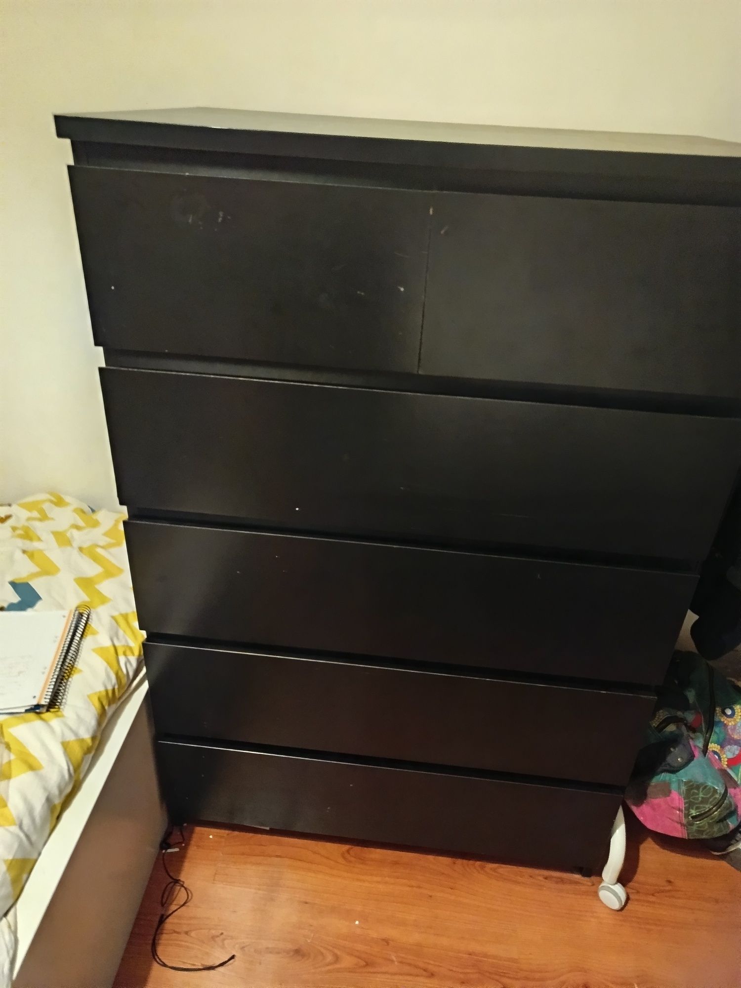 Cómoda  /camiseiro ikea  6 gavetas