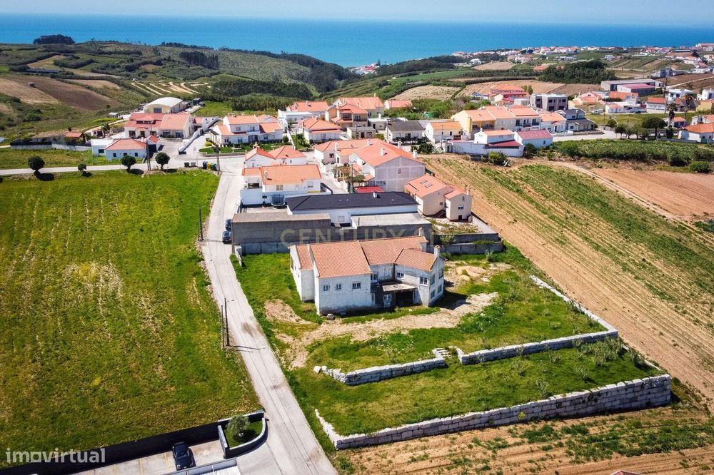 Moradia T5 isolada a 5 minutos da praia - Lourinhã