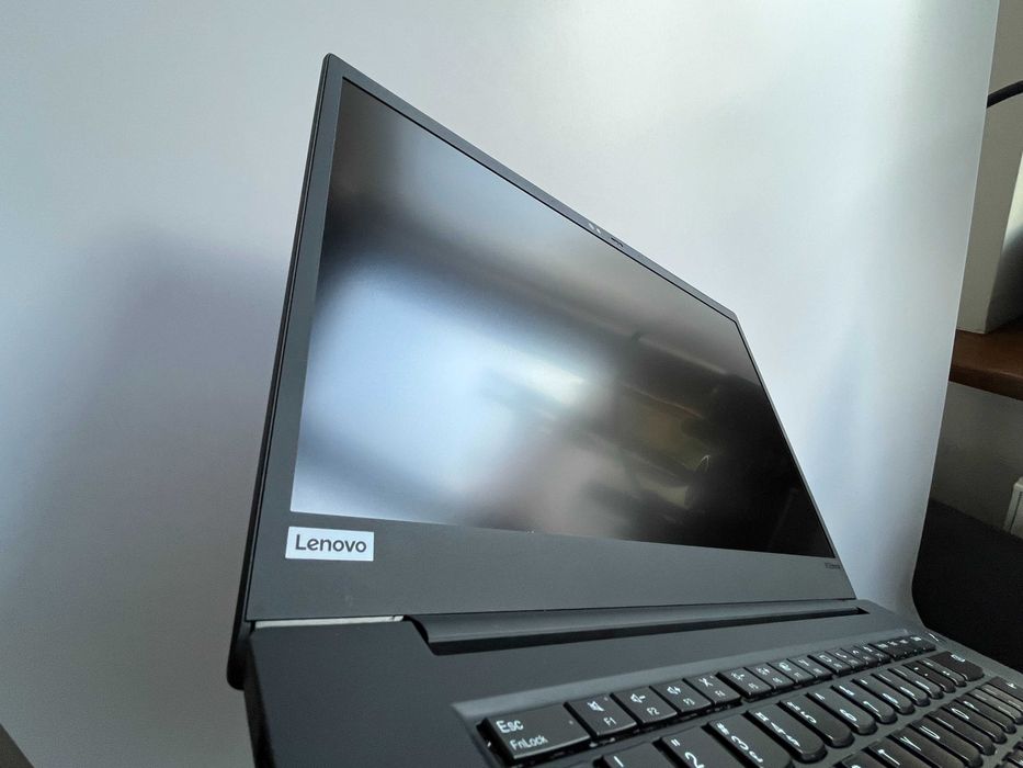 Lenovo ThinkPad X1 Extreme GEN3 I7-10750H 32/512SSD GTX1650TI LTE 4K F