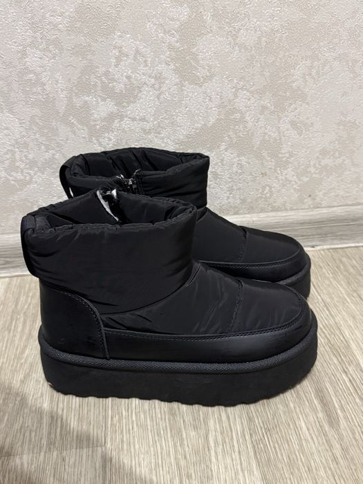 Зимові папусинові черевики.