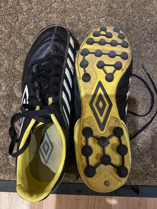 Продам бутси