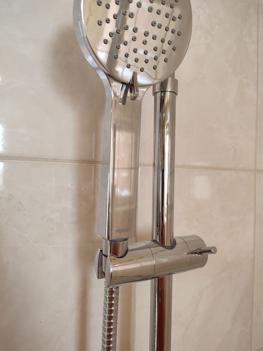 Zestaw bateria deszczownia termostatyczna Ferro