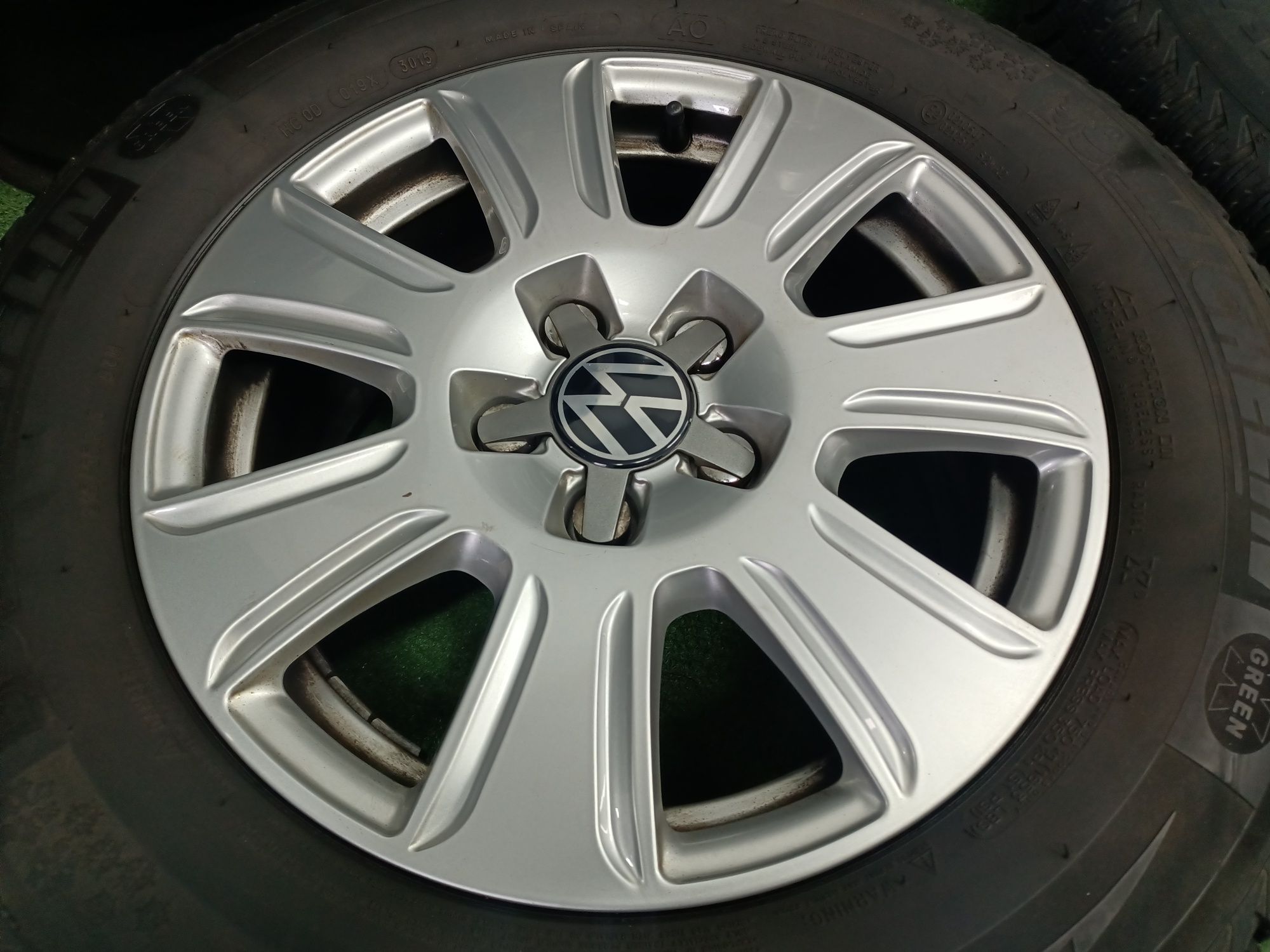 Koła 16" felgi 5x112 et33 opony 215/65/16 VW Tiguan Wysyłka