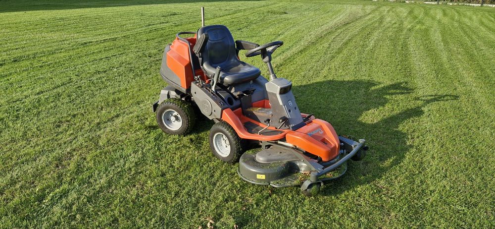 Traktorek kosiarka Husqvarna rider PR 17 AWD z hydrauliką