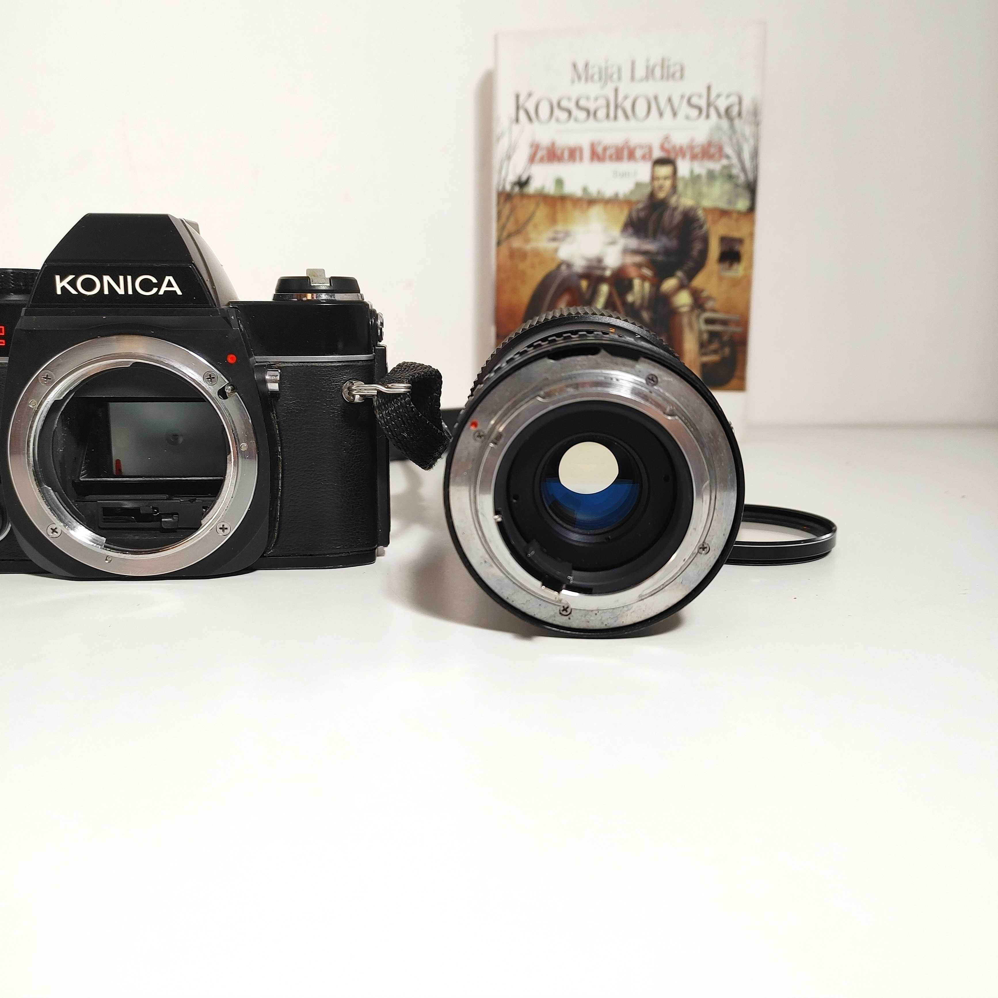 Analogowa Lustrzanka Konica Autoreflex TC z lens Expert 80-205 1:4,5