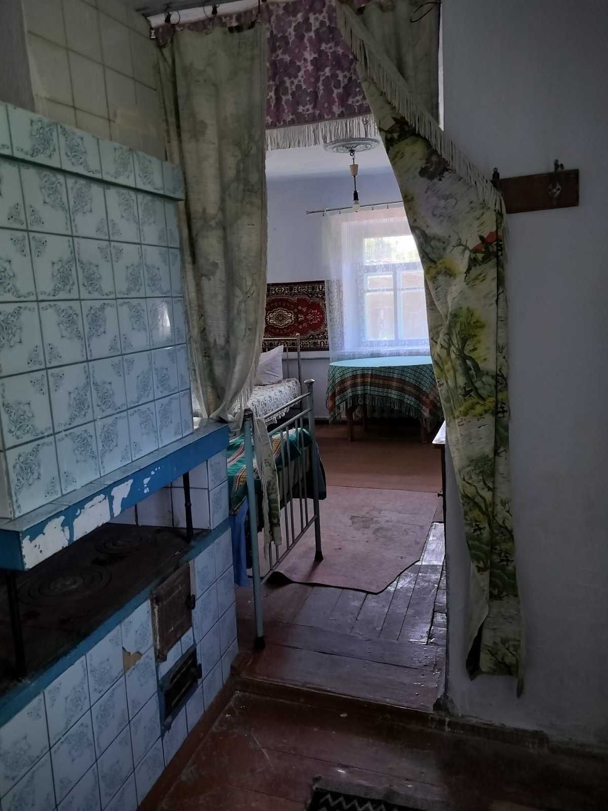 Продається будинок з ділянкою біля м.Кам’янець-Подільський-с.Врублівці