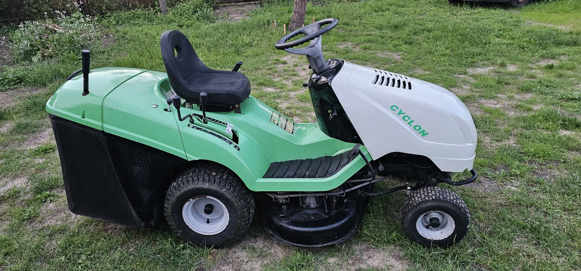 Traktorek Viking MT540 B&S 12.5hp