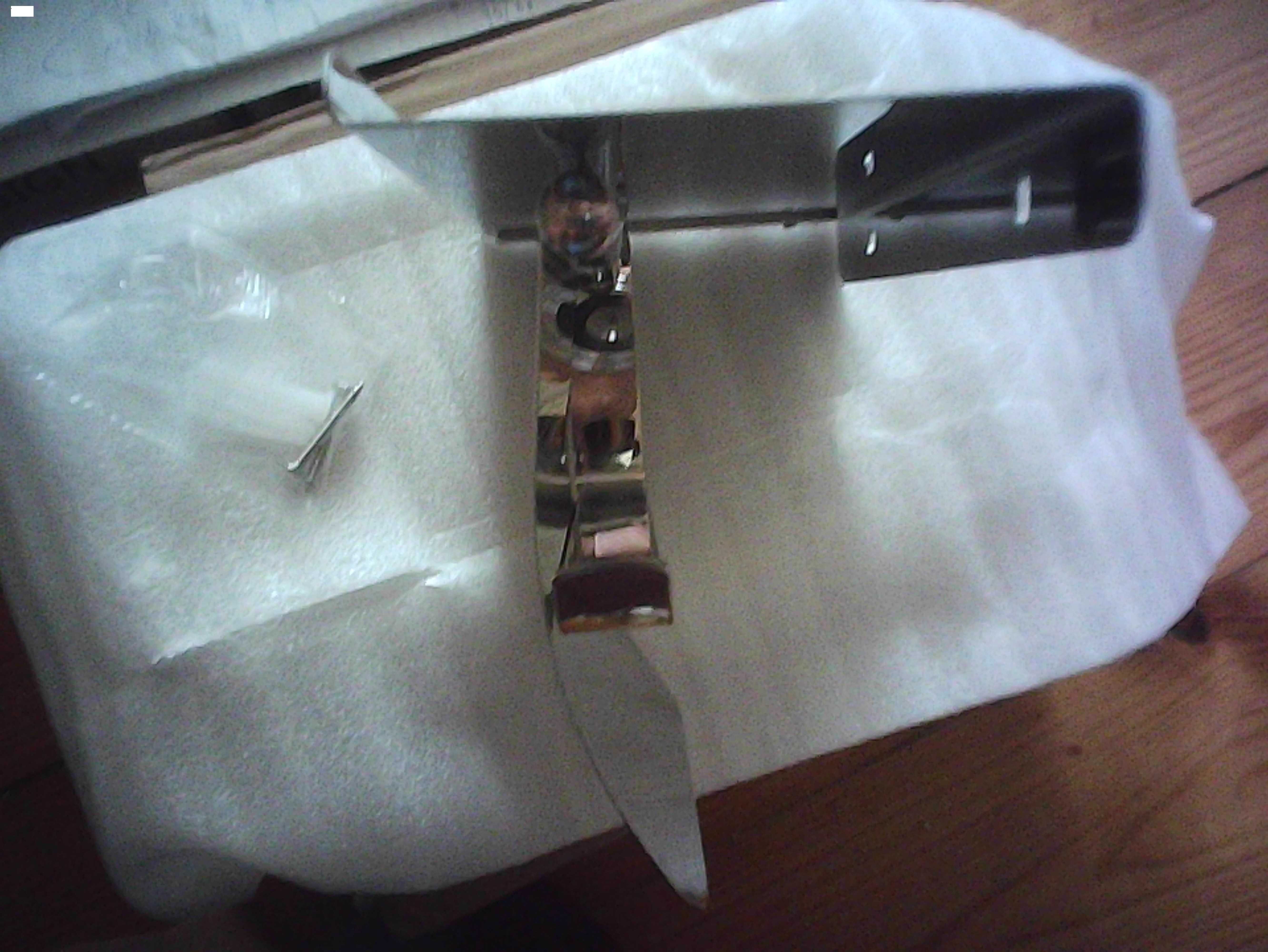 para pôr rolo papel higiénico, espelhado