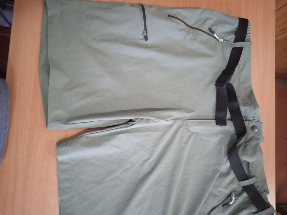 Продам карго шорти Regatta