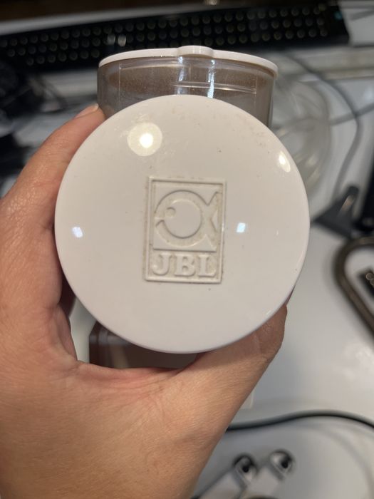 Conjunto comedouros automáticos para aquári