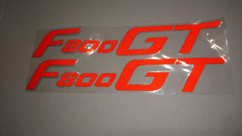 Светоотражающая наклейка на шлем F800GT