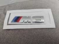 Emblemat BMW M3 na pokrywę bagażnika
