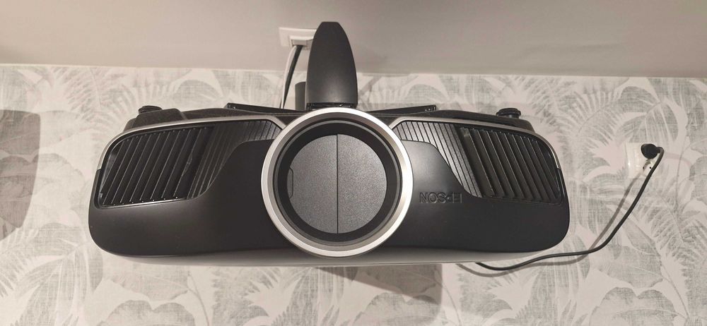 Projektor Epson EH-TW9400 mało godzin