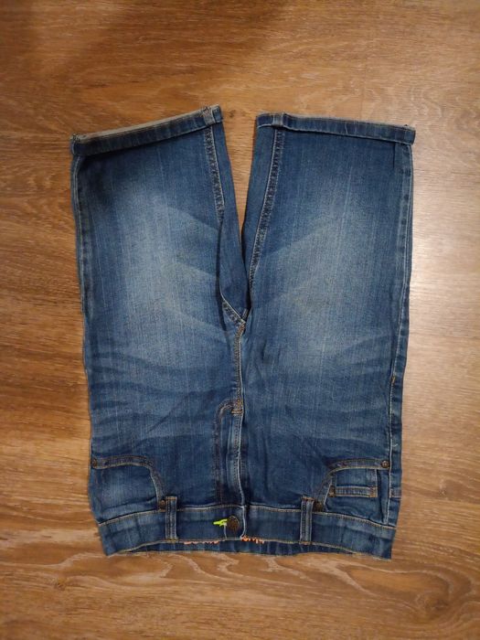 Продам джинсові  шорти на підлітка